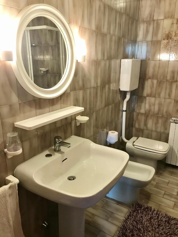 Casa Rosa Apartments Malcesine Ngoại thất bức ảnh