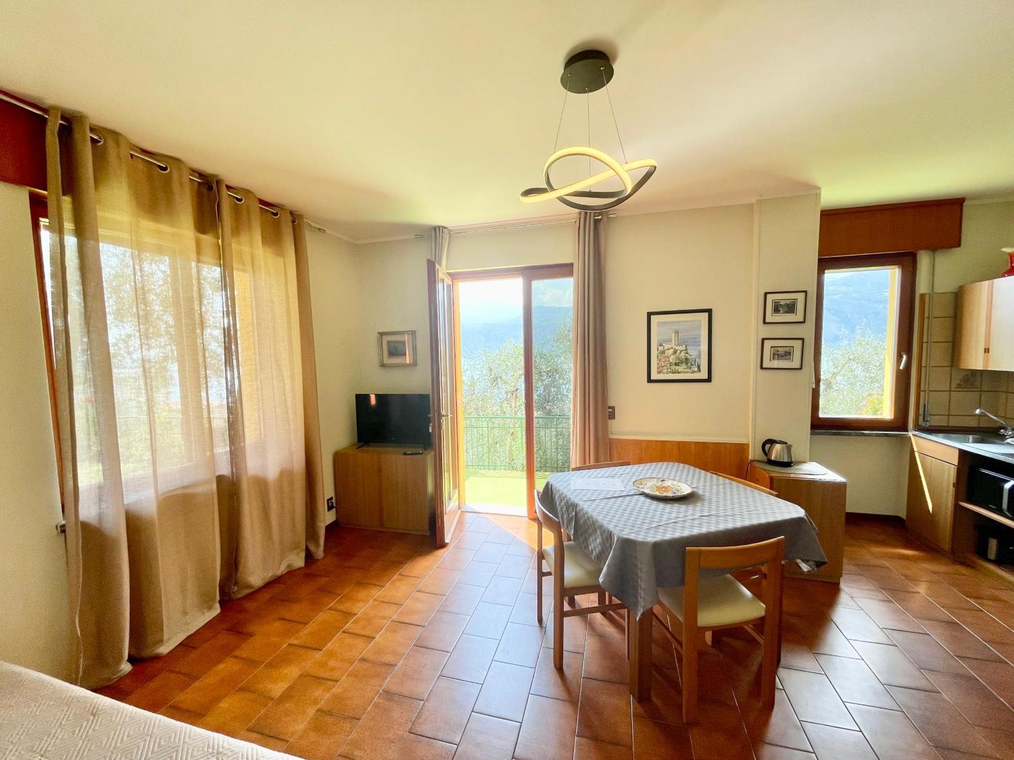 Casa Rosa Apartments Malcesine Ngoại thất bức ảnh